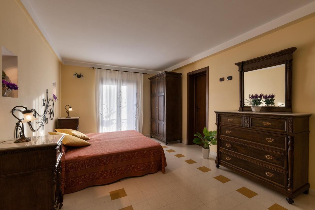 Casa Manzella Bed & Breakfast Terrasini Bagian luar foto