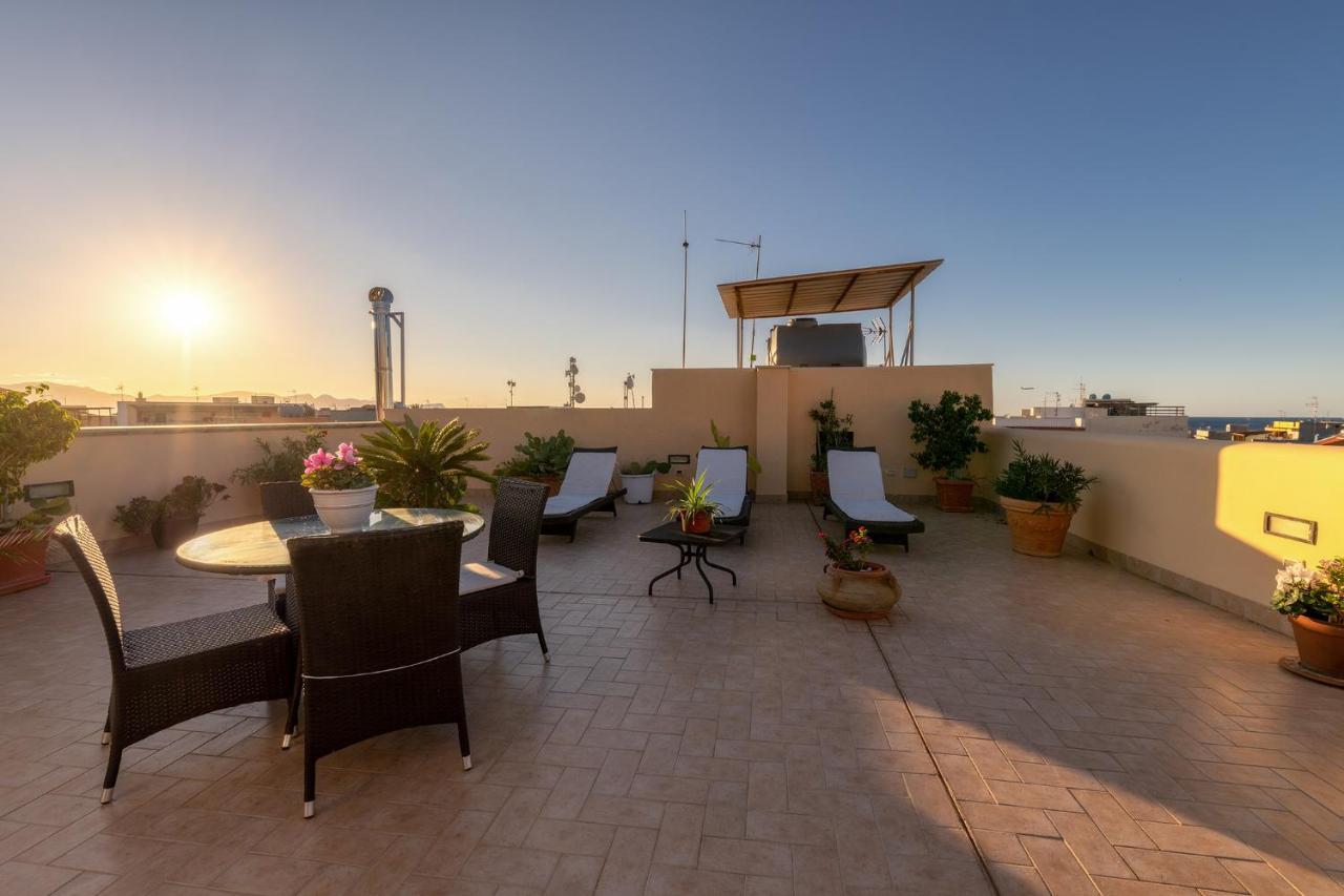 Casa Manzella Bed & Breakfast Terrasini Bagian luar foto