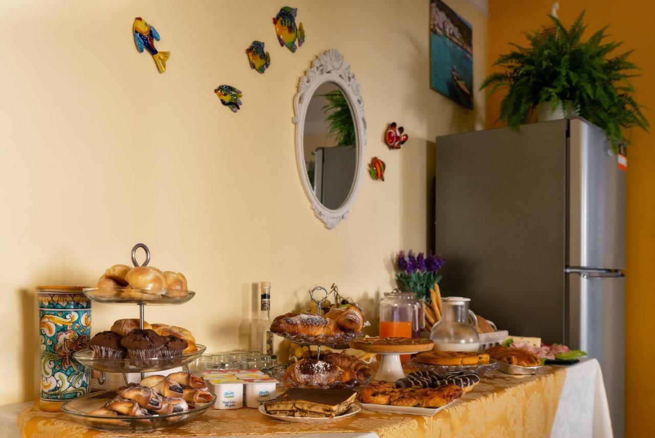 Casa Manzella Bed & Breakfast Terrasini Bagian luar foto