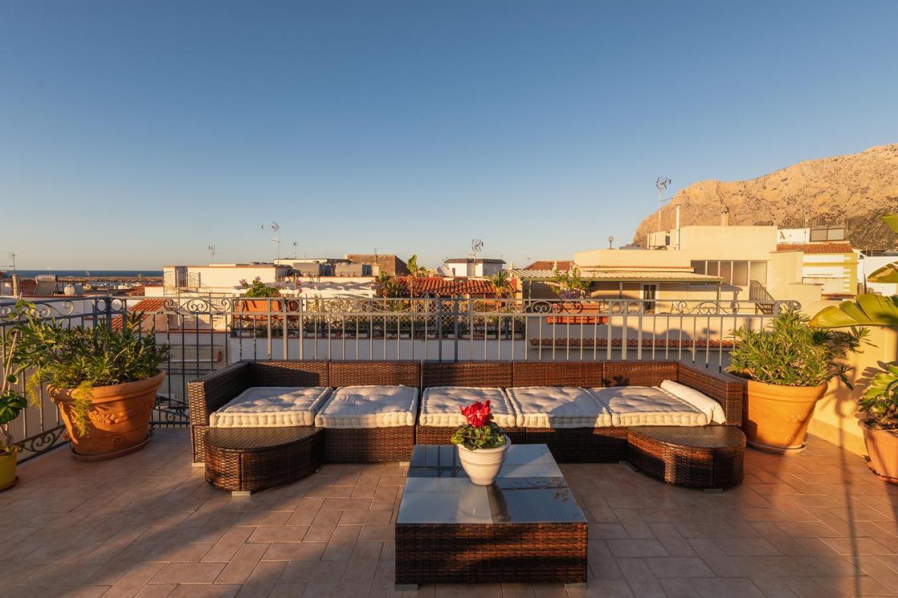 Casa Manzella Bed & Breakfast Terrasini Bagian luar foto